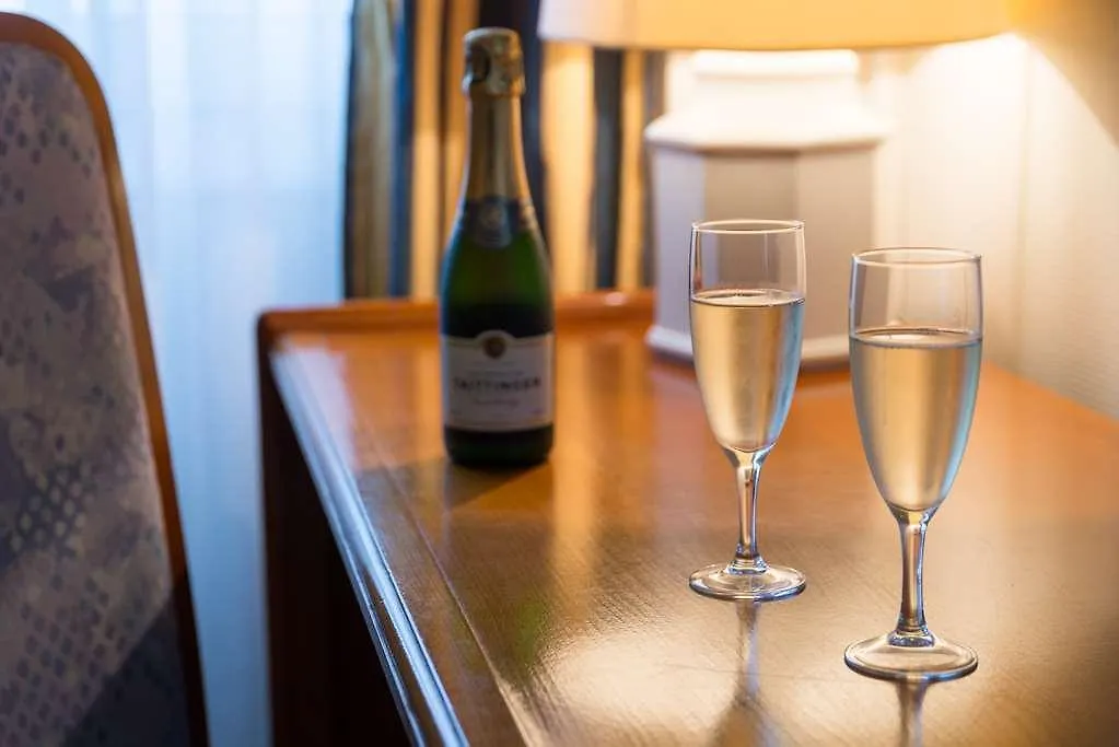 The Originals City, Hotel Frisia, Beaulieu-Sur-Mer