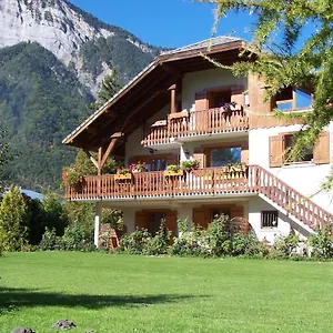  Chalet Le Carpe Diem France