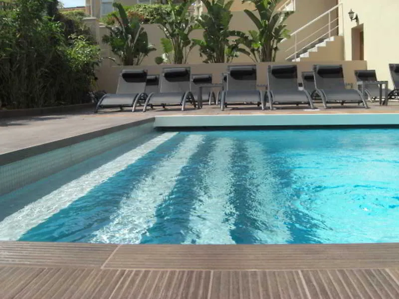 The Originals City, Hotel Frisia, Beaulieu-Sur-Mer